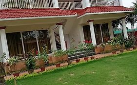 Prantik Retreat
